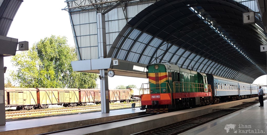 1-9-chisinau-juna-banneri