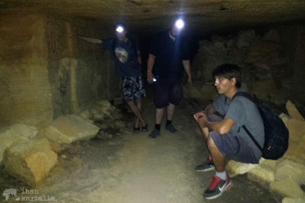 30-8-odessa-catacombs