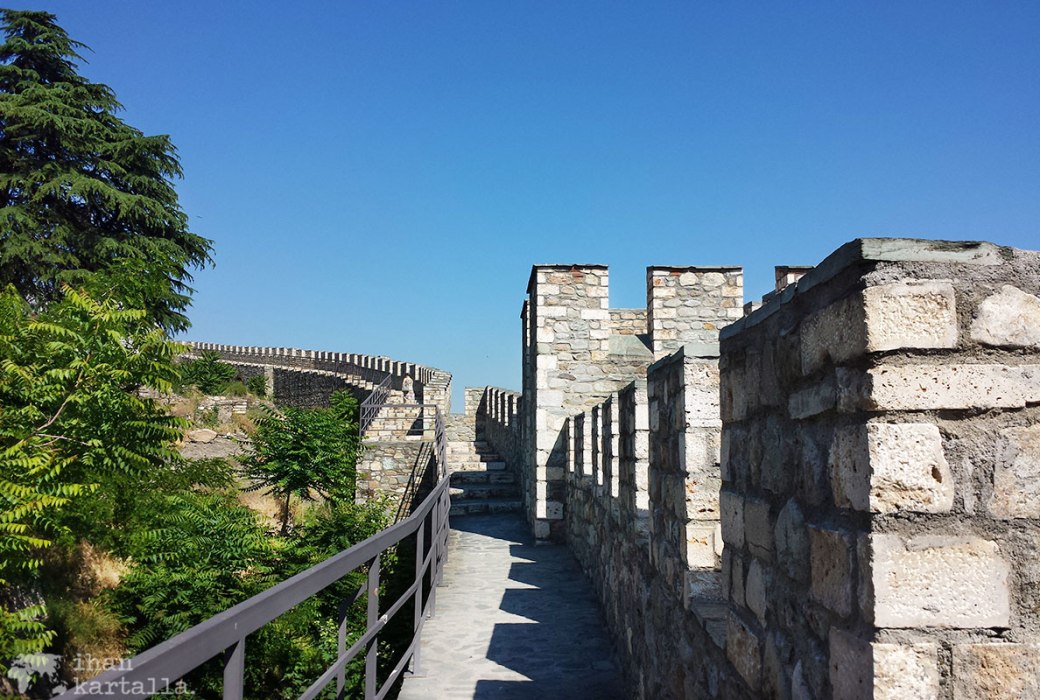 30-5-skopje-linnoitus-portaat