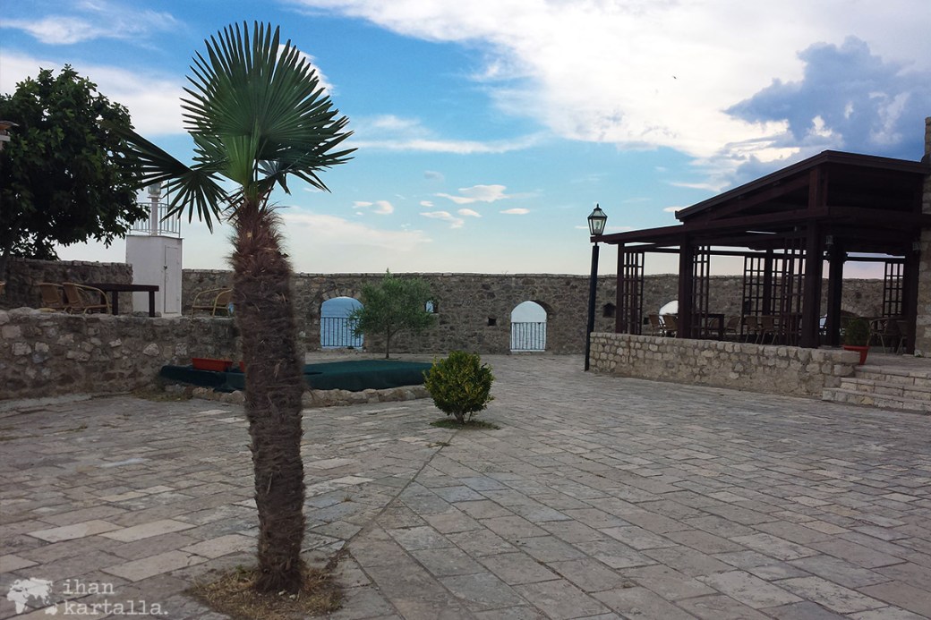 4-6-montenegro-ulcinj-vanhakaupunki2