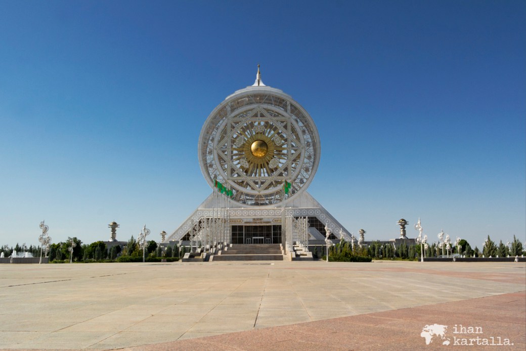 1-7 turkmenistan asgabat ferris wheel