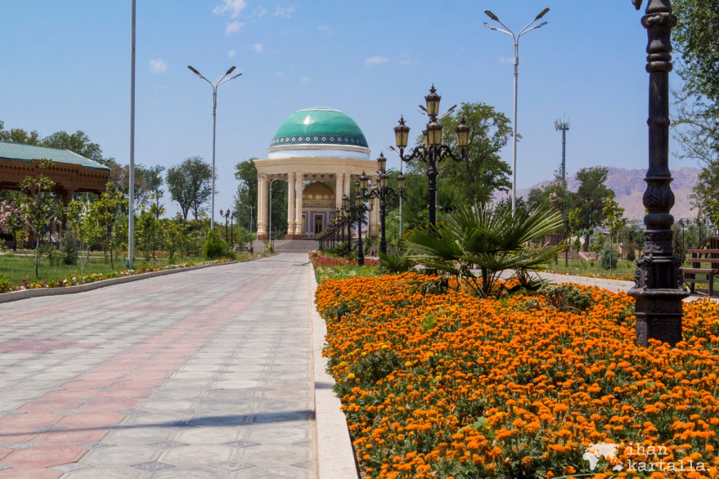 11-7 tadzikistan khujand Kamal Khujandi mausoleum