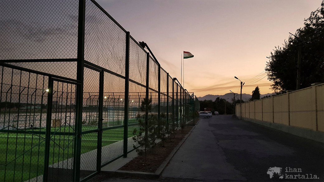 11-7 tadzikistan khujand pallokentta