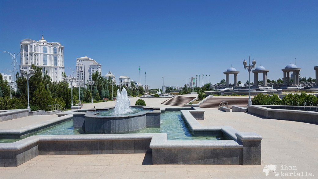 2-7 turkmenistan asgabat indepence puisto