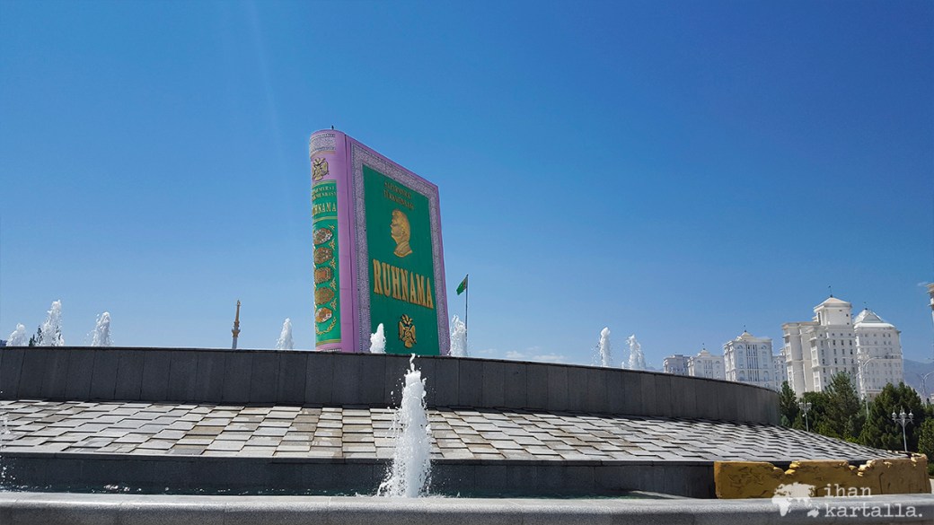 2-7 turkmenistan asgabat ruhnama