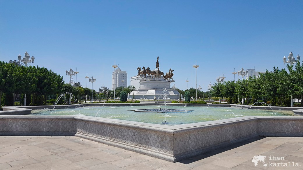 2-7 turkmenistan asgabat turkmen horses