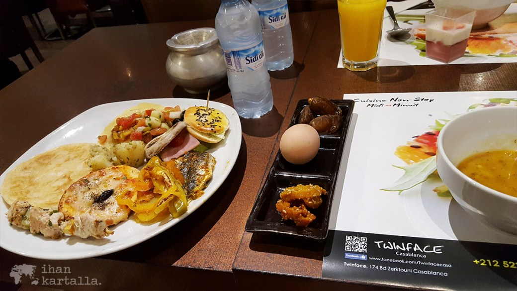 27-5 casablanca ravintola