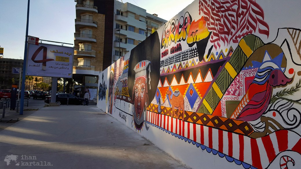 28-5 casablanca street art