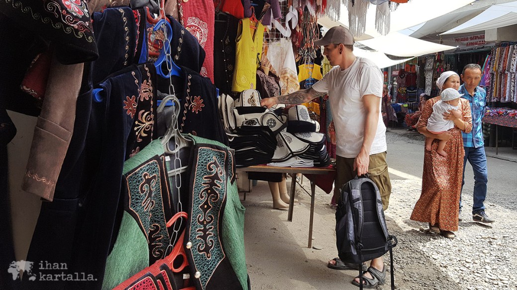 13-7 kirgisia osh basaari