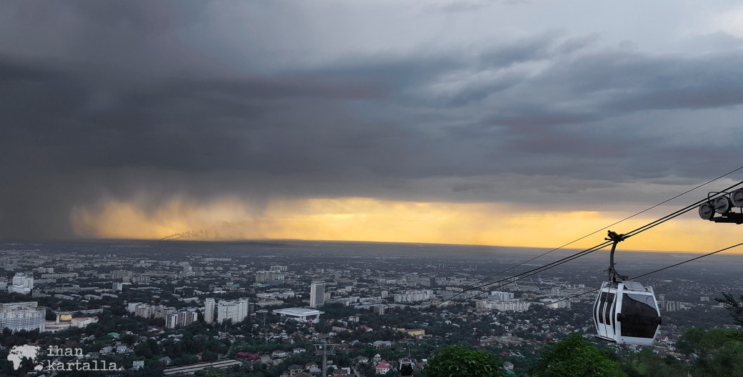 17-7 kazakstan almaty banneri2