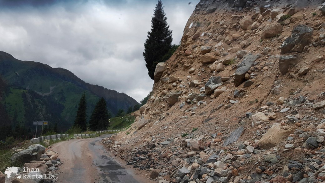 17-7 kazakstan almaty big almaty lake road