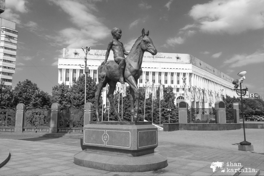 17-7 kazakstan almaty patsas