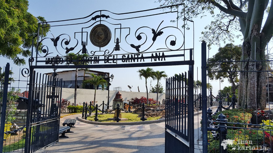 13-9-ecuador-guayaquil-cerro-santa-ana-museum