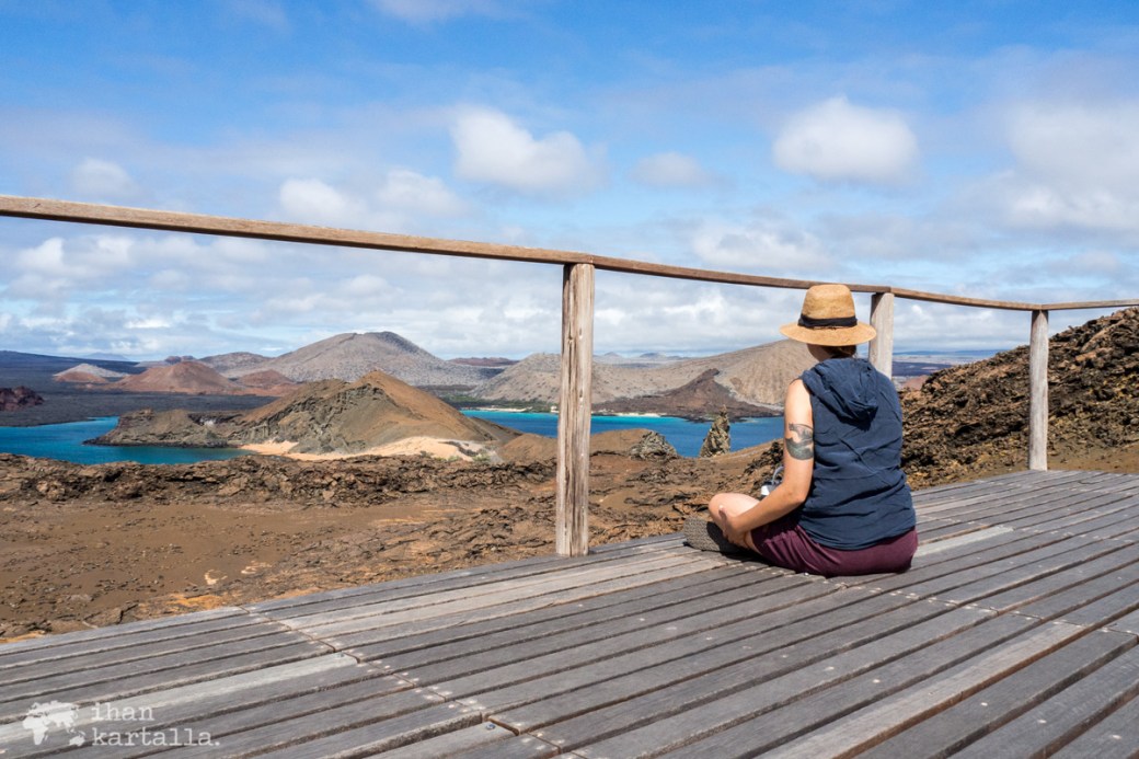 9-9-galapagos-bartolome-pinnacle-view