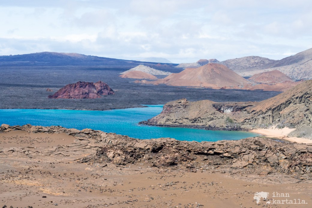 9-9-galapagos-bartolome-view2