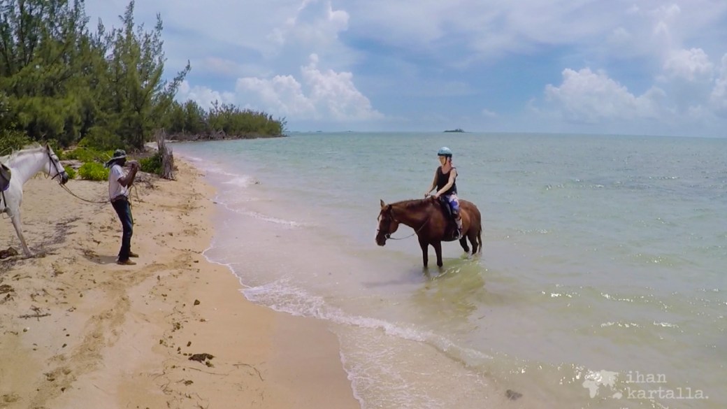 3-9-bahama-ratsastus-kuvaus