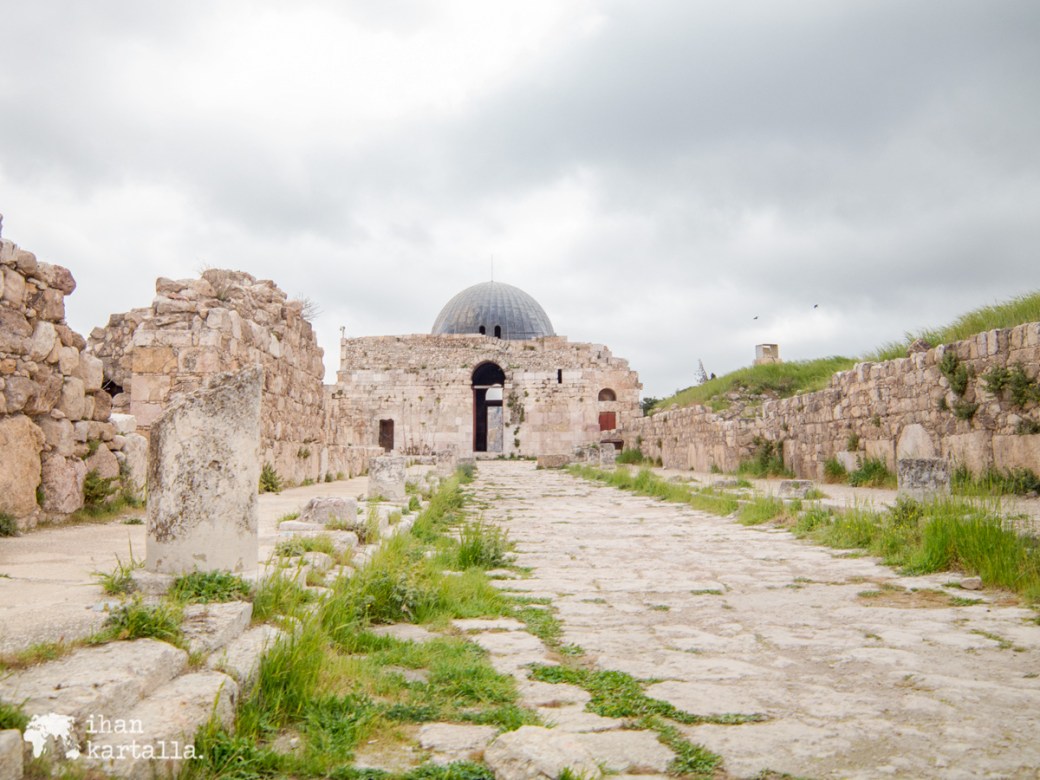 30-3-jordania-amman-citadel-ruins-4