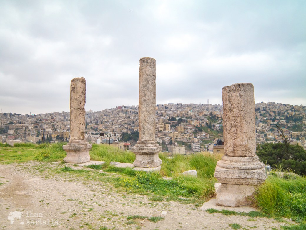 30-3-jordania-amman-citadel-ruins