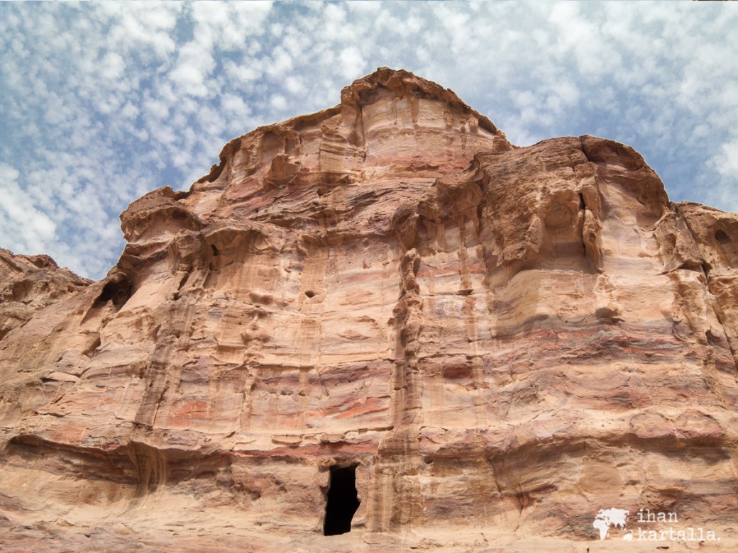 3-4-jordan-petra-monastery-path-view-4