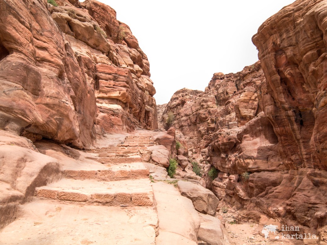 3-4-jordan-petra-monastery-steps