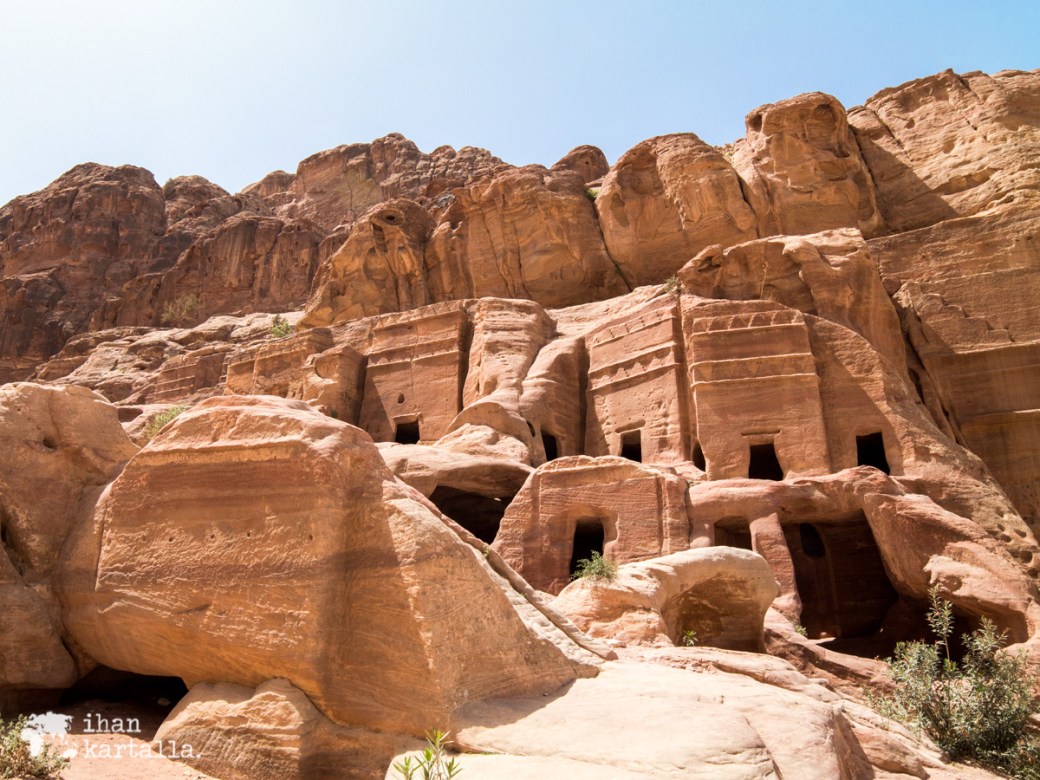 4-4-jordan-petra-ruins-3