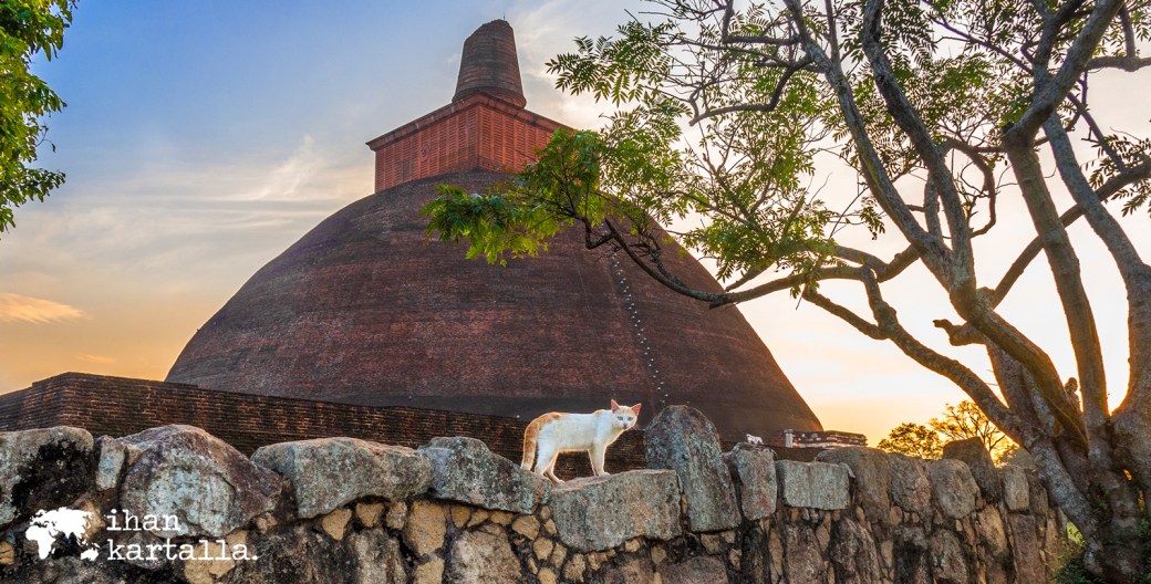 Sri Lankan road trip päivä 1: Colombo – Anuradhapura –&nbsp;Sigirya